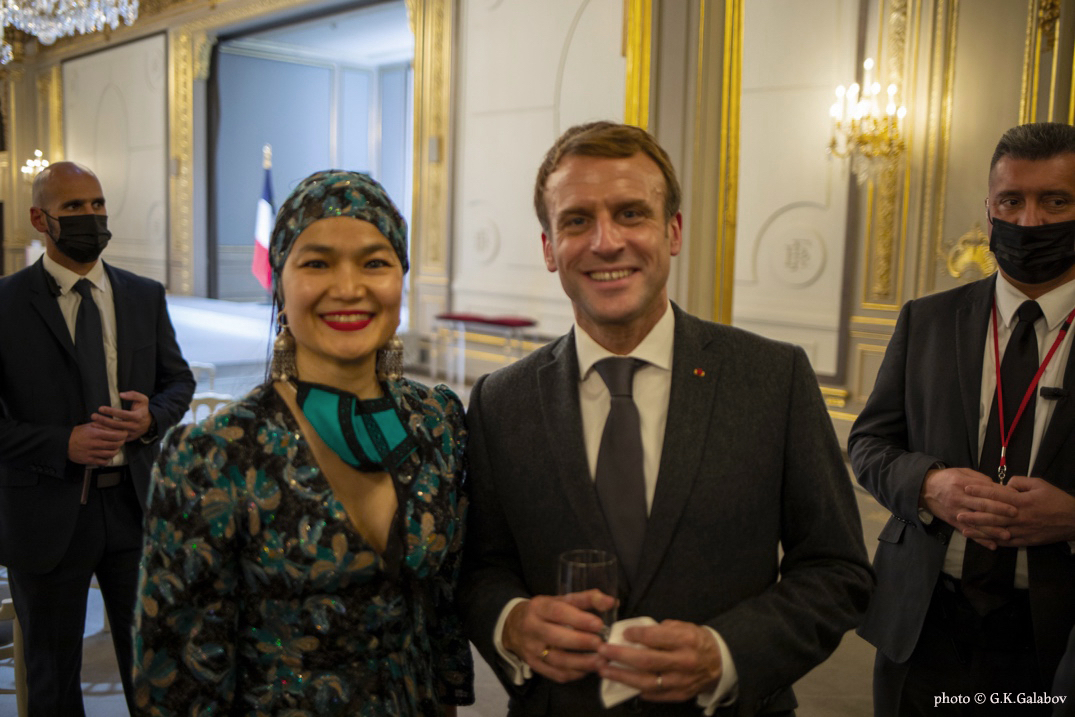 Emmanuel Macron, Sophie Zhang  (photo G.K. Galabov)