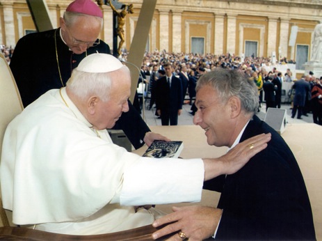 Philippe Sollers avec le Pape Jean Paul II